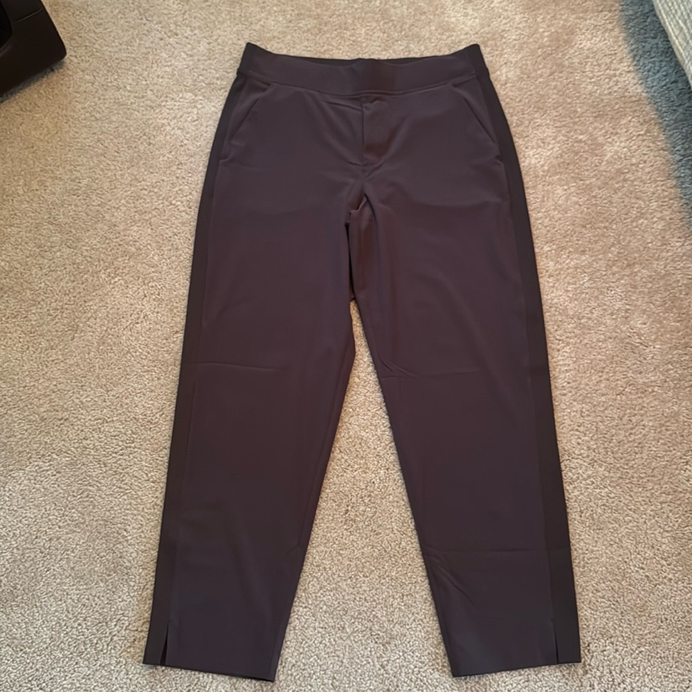 New Athleta midrise Brooklyn pant.